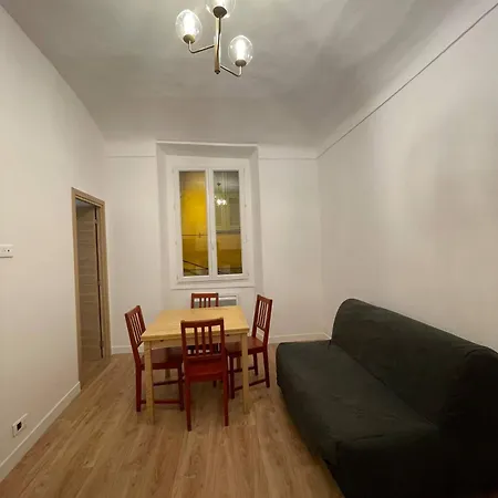 Appartement Charming In Vieux Nice